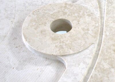 Dettaglio-lavorazione-marmo piatto doccia Salandin Marmi