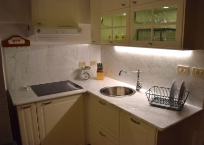 Top-cucina-in-marmo-Salandin-marmi